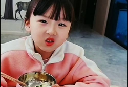 爆笑视频笑得肚子疼,笑到肚子疼的爆笑视频大盘点